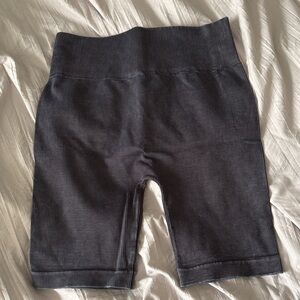 Nikibiki Ribbed High-Waist Shorts - Dark Gray